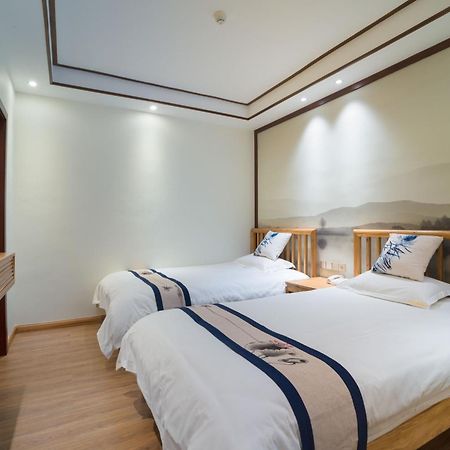 Riverside Inn Guilin Central Exterior foto